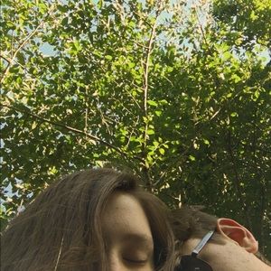 Meet your Posher, Corrine